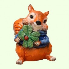 Копилка Белка с клевером