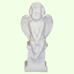 Религиозная статуэтка Ангел на колонне сидит