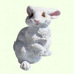 Скульптурный памятник Зайчик на задних лапках белый