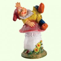 Садовая фигура Гном на мухоморе (М)