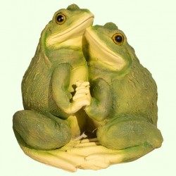 Садовая фигурка Две лягушки