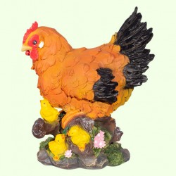Садовая фигурка Курочка с цыплятами рыжая