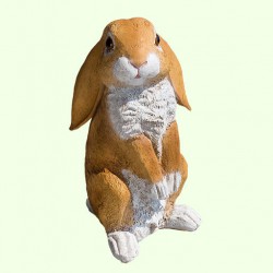 Садовая фигурка Зайчик на задних лапках ушки вниз коричневый