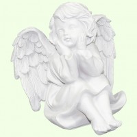 Статуэтка Ангел сидит мечтает крылья сложены