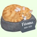 Урна для праха Кот калачик на камне рыжий