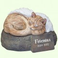 Урна для праха Рыжий кот ангел на камне